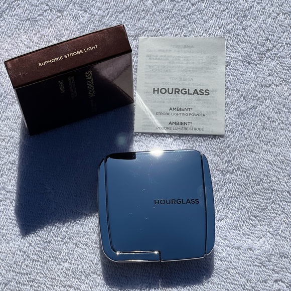 ✨NIB Hourglass Ambient Strobe Light Color: Euphoric✨ - Picture 2 of 5